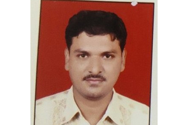 Dr Anil Tiwari