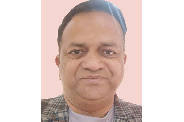 Dr. Arvind Kumar