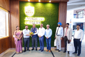 08-e1762876458784-300x200